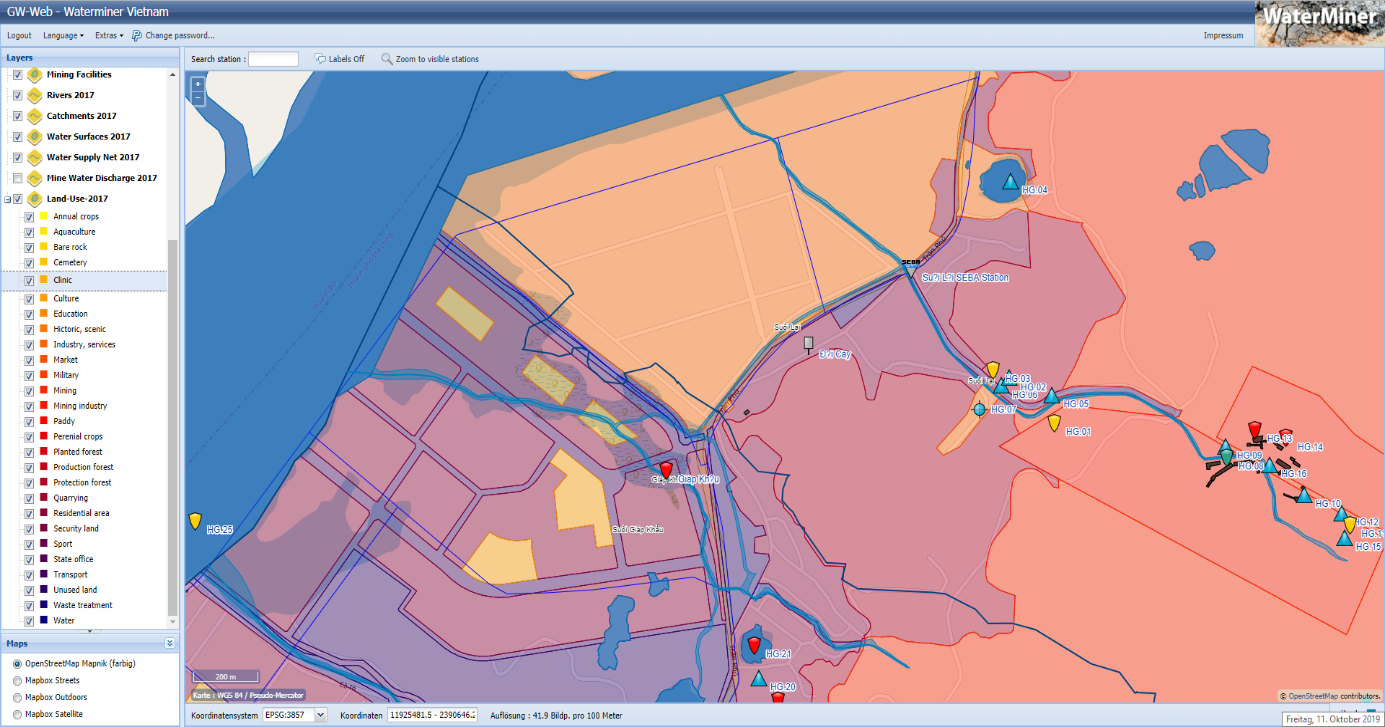 Screenshot from the GW-Web software with a map section in the main window (right) and a window with the existing data and icons to the left