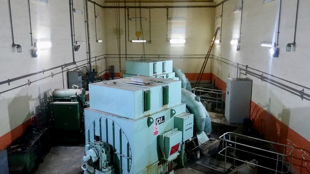 Water turbine at King Tala Dam, Jordanien